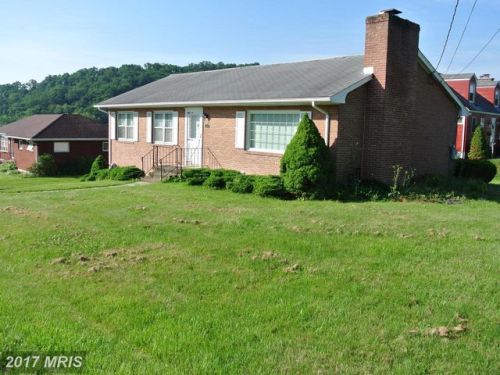 12800 Growdenvale Dr, Cumberland, MD 21502-6842