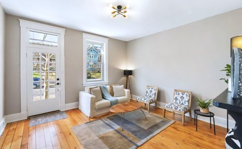 2612 Hemlock St, Cincinnati OH  45206-1608 exterior