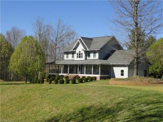 360 Sheppard Branch Rd, Weaverville NC  28787-8530 exterior