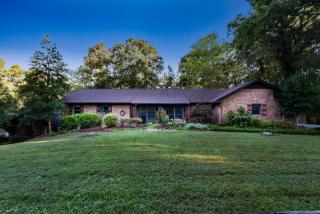 216 Herrell Ln, Powell, TN 37849-7505