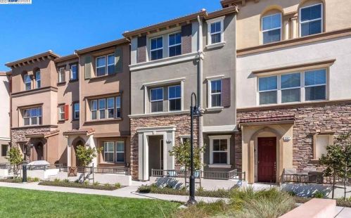 1265 George Cir, Hayward, CA 94541-4398