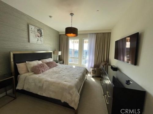 670 Caruso Ave, Glendale CA  91210-1519 exterior