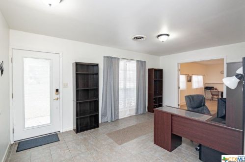 3504 Erwin Ave, Victoria, TX 77901-3637