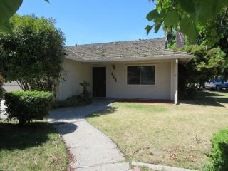 664 Ward Way, Manteca, CA 95336-3273