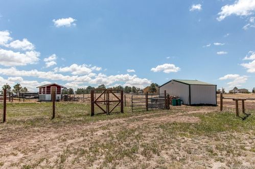 12535 Mccune Rd, Black Forest CO 80106-8903 exterior