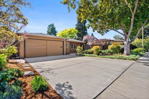 862 Moreno Ave, Palo Alto, CA 94303-3658