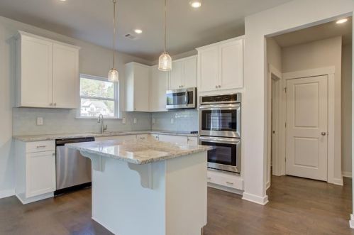 4182 Links Blvd, Jefferson GA  30549-8826 exterior