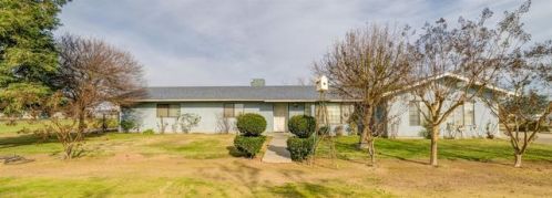 21310 Floral Ave, Navelencia, CA 93654-8904