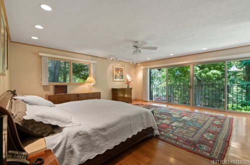 2740 Edgewood Ln, Bannockburn IL  60015-1617 exterior