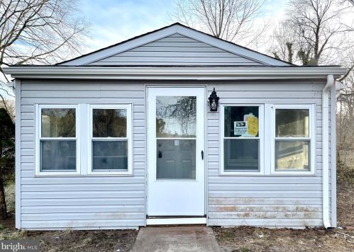 11 Pardee Blvd, Browns Mills, NJ 08015-1258
