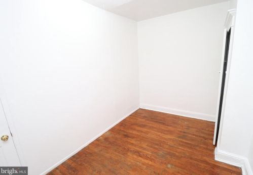 2006 4 St, Philadelphia PA 19122-1509 exterior