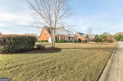 100 Arthur Walter Ct, Warner Robins, GA 31088-1502