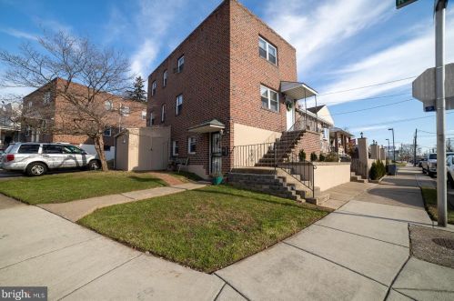 801 Bleigh Ave, Philadelphia, PA 19111-3015