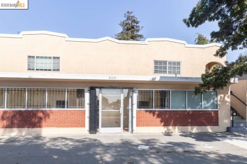 3109 Sacramento St, Berkeley, CA 94702-2724