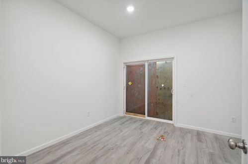 2543 11 St, Philadelphia PA  19133-1413 exterior