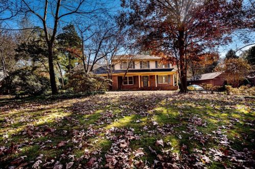 5248 Santee St, Stone Mountain, GA 30087-3644