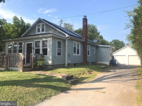 305 Cavalry Rd, Carlisle, PA 17013-1608