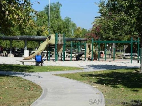 1461 Stanislaus Dr, Chula Vista CA  91913-1479 exterior