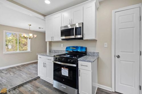 121 Dahlia Ave, Atlanta GA  30314-1207 exterior