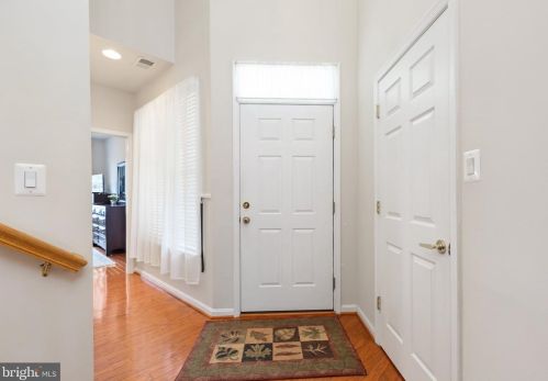 5022 Sewells Pointe Way, Fredericksburg, VA 22407-9352