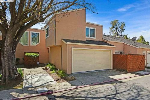 175 Dogwood Ct, Hayward, CA 94544-4715