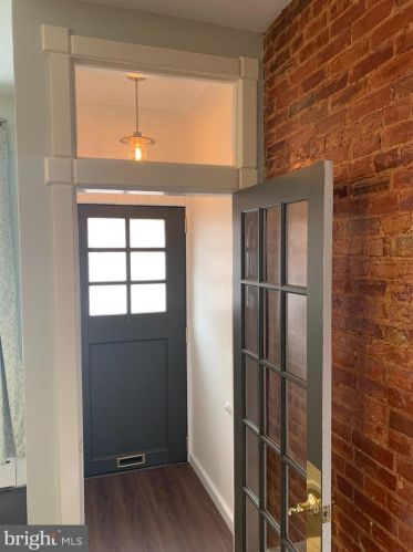 2676 Livingston St, Philadelphia, PA 19125-3843