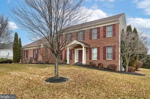 7038 Brookdale Dr, Harrisburg, PA 17111-5065