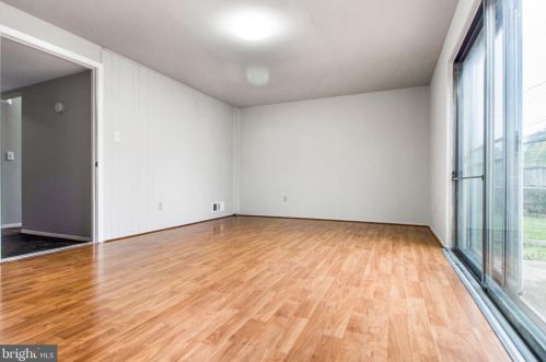 10911 Breewood Ct, Silver Spring MD 20901-1006 exterior