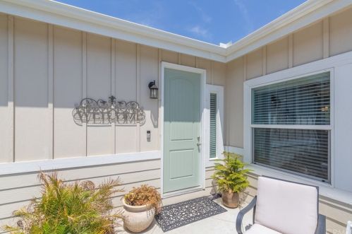 29885 Camino Del Sol Dr, Temecula CA  92592-2114 exterior