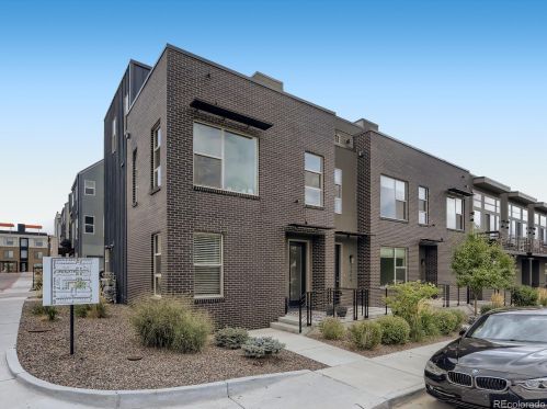 3494 31st Ave, Denver, CO 80205-3622