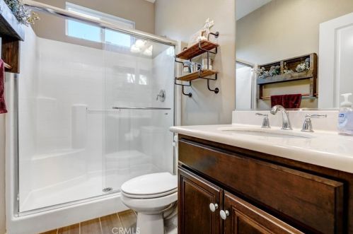 44260 Nighthawk Pass, Temecula CA  92592-1388 exterior