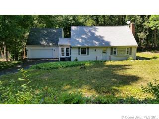 45 Trailsend Dr, Collinsville, CT 06019-2205