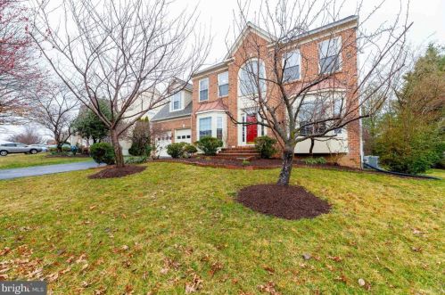 6355 Willowfield Way, Springfield, VA 22150-1038
