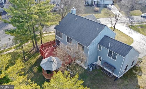 6104 Sandstone Ct, Clifton, VA 20124-2323