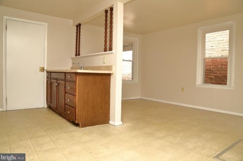 445 Vine St, Lancaster PA  17603-5241 exterior