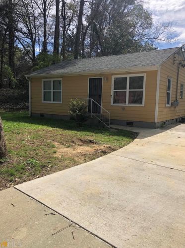 489 Fairlock Ln, Atlanta GA  30331-1519 exterior
