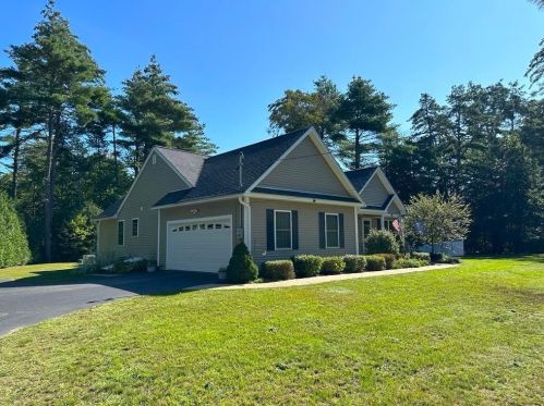 1 Hutchinson Hill Rd, Brookline, NH 03033-2300