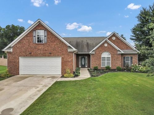 1001 Clover Leaf Dr, Mcdonough, GA 30252-4825