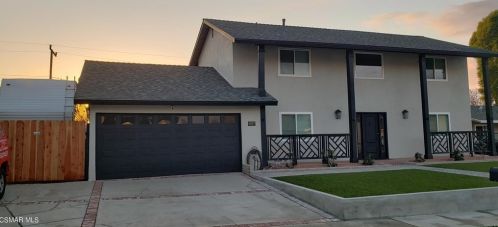 887 Breton St, Simi Valley, CA 93065-5230