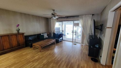 2905 Elmlawn Dr, Anaheim CA  92804-3914 exterior