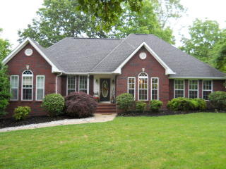 864 Valley View Dr, Ravenscroft, TN 38583-1233