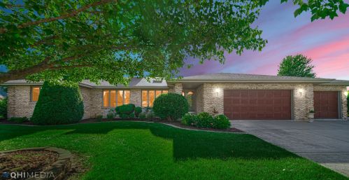 2841 Abbington Dr, Mokena, IL 60451-2882