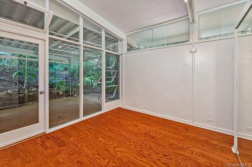 2412 Makiki Heights Dr, Honolulu HI  96822-2546 exterior