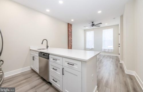 2020 16 St, Philadelphia PA  19121-2336 exterior