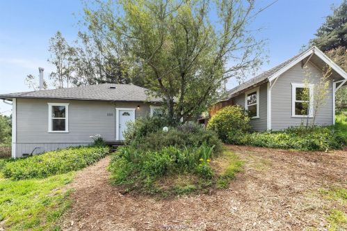 8205 Vulture Vis, Sebastopol, CA 95472-5357