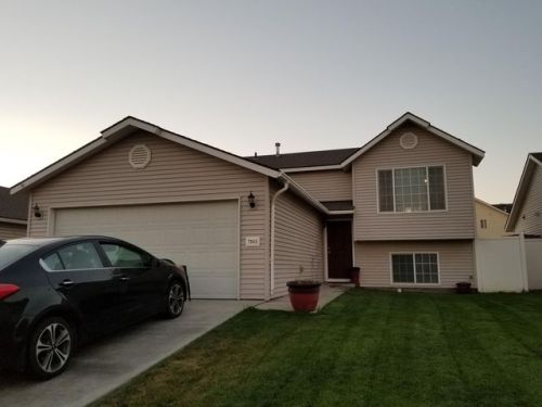 7903 Deschutes Dr, Pasco, WA 99301-8013