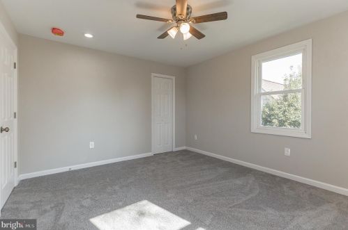 319 Marne Ave, Tavistock NJ 08033-1444 exterior