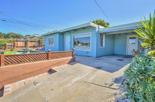1092 Highland St, Seaside, CA 93955-6124