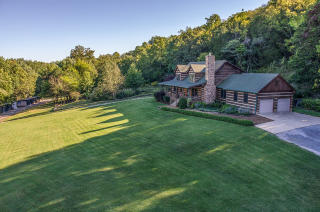 13240 Bradyville Pike, Readyville, TN 37149-4808