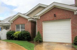 6803 Bayou Ct, Hixson, TN 37343-2548